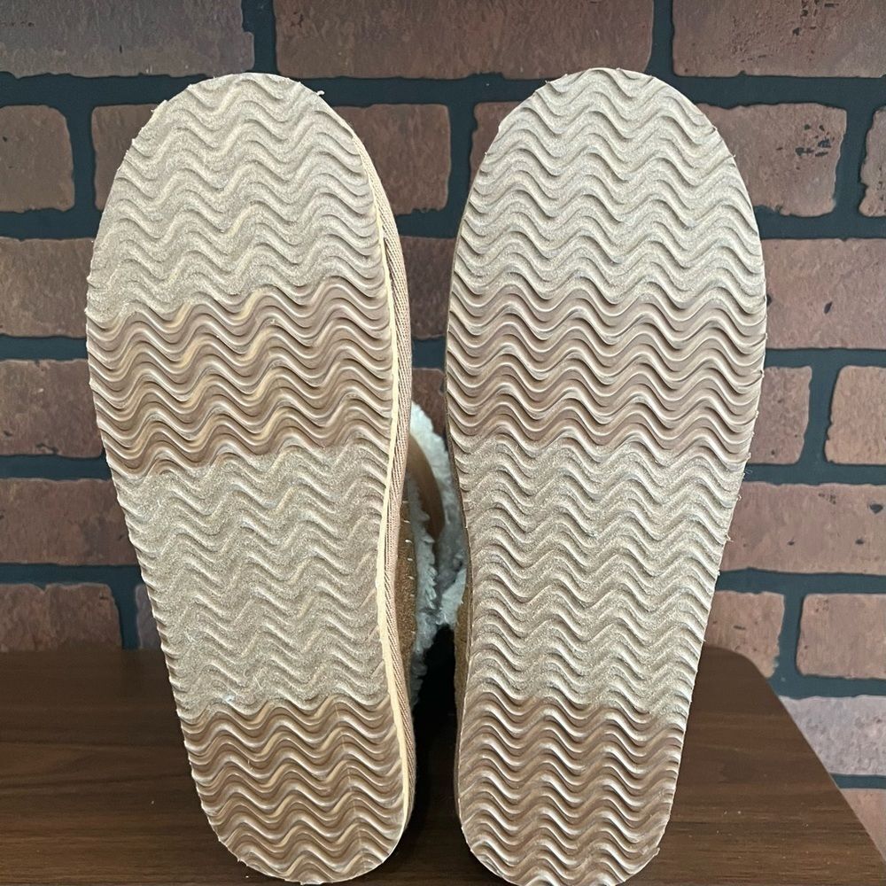 SOLD~American Eagle Mid Calf Faux Fur Boots Womens Sz 11 Tan Beige Cozy Comfy - Picture 7 of 7